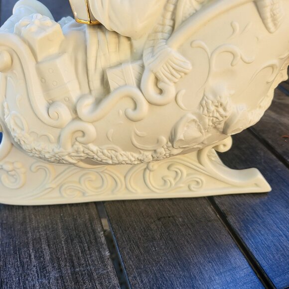 Vintage White with Gold Trim Porcelain Christmas Sleigh with family - Picture 10 of 16
